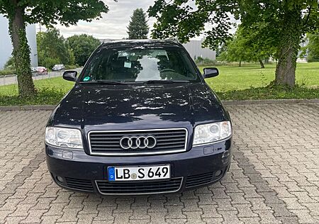 Audi A6 2.5 TDI Avant -