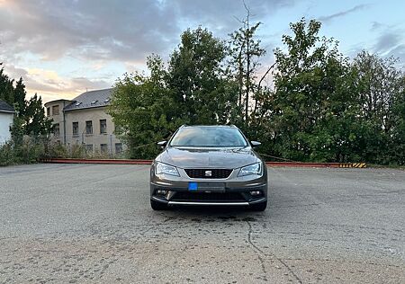 Seat Leon gebraucht kaufen Seat Leon X-PERIENCE 2.0 TDI 110kW St.&Stop 4Driv...