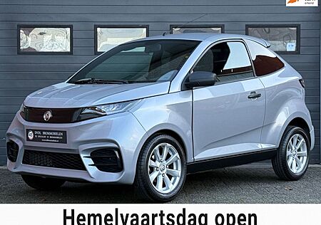 Aixam Coupé Premium Brommobiel 2024 1e eig 22dkm NIEUW