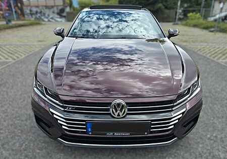 VW Arteon Volkswagen 2.0 TDI 140kW 4MOTION R-Line