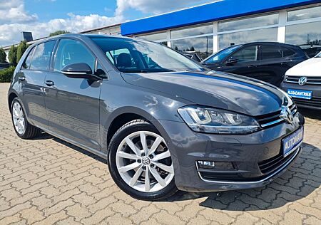 VW Golf Volkswagen VII Lim. R-Line mit TOP-Ausstattung