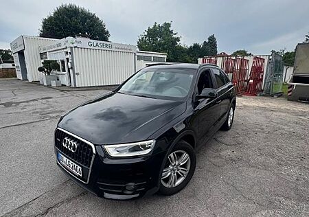 Audi Q3 2.0 TFSI quattro -