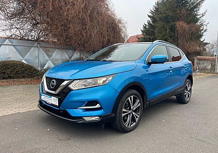 Nissan Qashqai N-Connecta Navi Led Panoramadah
