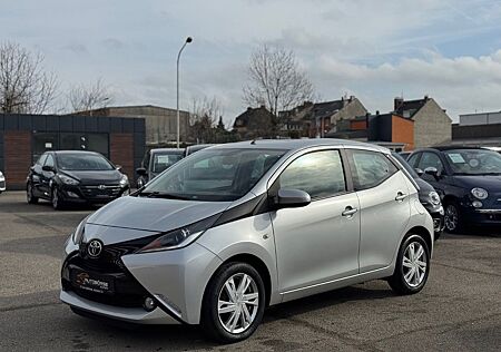 Toyota Aygo (X) -play touch PDC/Service neu/Touchscreen