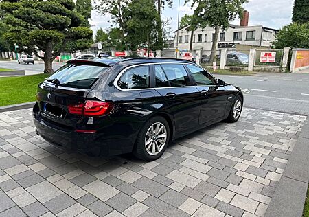 BMW 520 d Pano Navi Head UP AHK LED