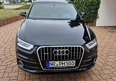 Audi Q3 2.0 TFSI quattro -