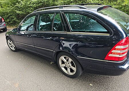Mercedes-Benz 220 C CDI