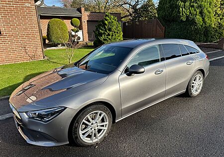 Mercedes-Benz CLA 220 Shooting Brake Progressive