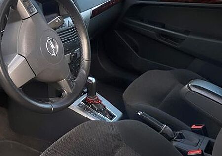 Opel Astra 1.6 Automatik -