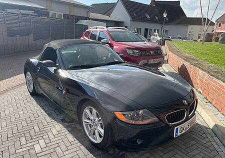 BMW Z4 2.2i -