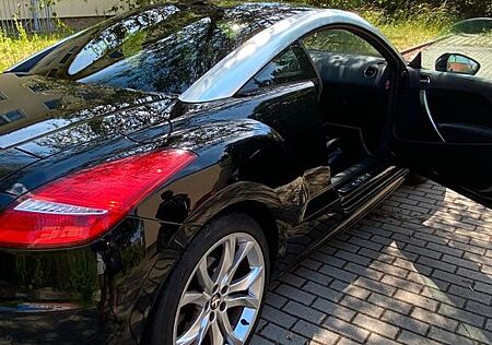 Peugeot RCZ 1.6 155 THP Automatik -