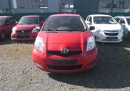 Toyota Yaris Cool