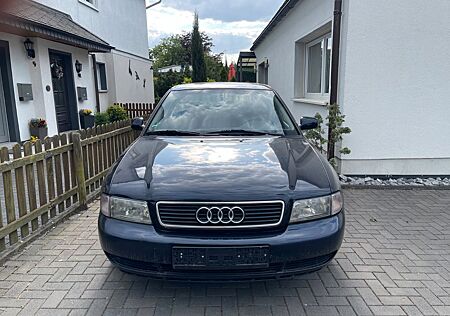 Audi A4 2.4 - S-Line / 181.000KM / 163PS