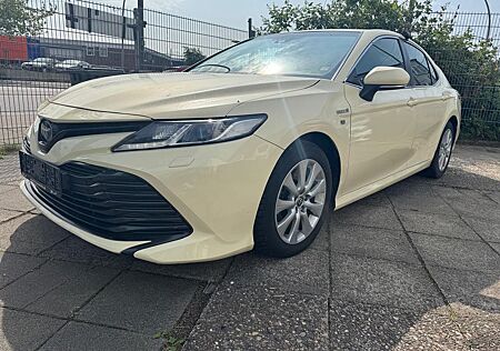 Toyota Camry Hybrid Business Edition