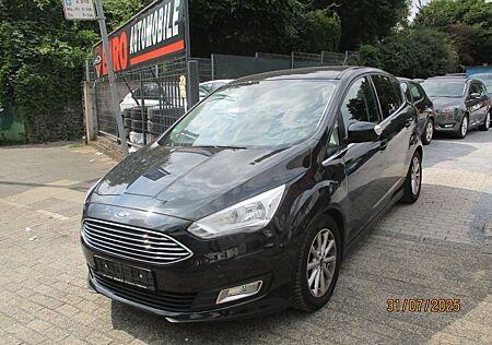 Ford C-Max Titanium