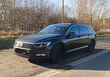VW Passat Variant Volkswagen 2.0 TDI DSG BMT Comfortline V...