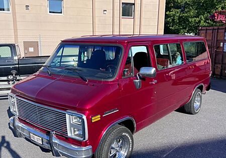 Chevrolet Chevy Van