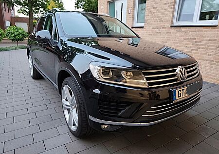 VW Touareg Volkswagen 3.0 V6 TDI Exclusive Edition TÜV NEU