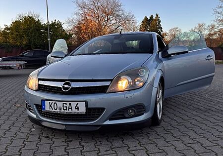 Opel Astra 1.8 ECOTEC Cosmo Cosmo