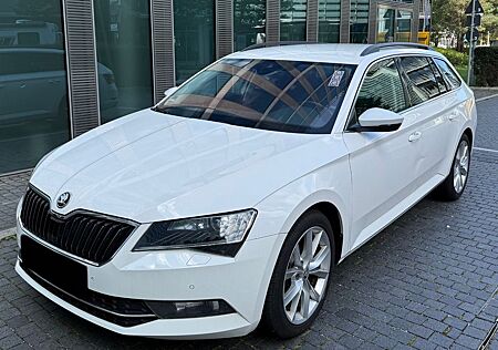 Skoda Superb Combi Ambition 4x4 2.0 TDI Automatik