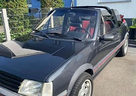 Peugeot 205 CTI Cabrio 1,9 L