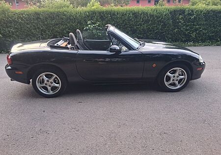 Mazda MX-5 1.6 16V 1.6