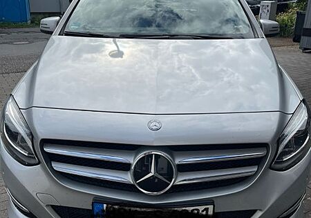 Mercedes-Benz B 220 d DCT Style neuer Motor ab 94500 km