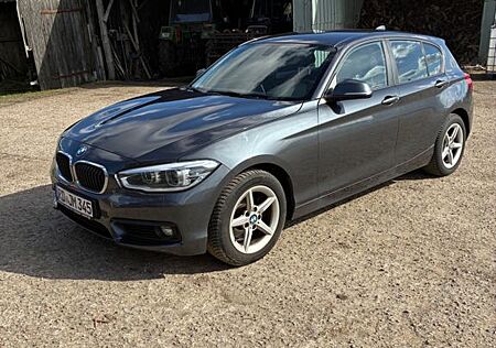 BMW 120d xDrive A -