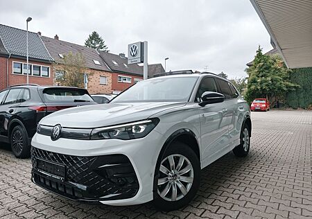 VW Tiguan Volkswagen 2.0 TDI 142kW 4Motion R-Line IQ,AHK,PANO