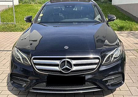 Mercedes-Benz E 200 d Autom. -AMG -Pano -Widescreen -Burmester