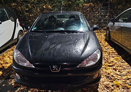 Peugeot 206 206cc mit neuem tüv