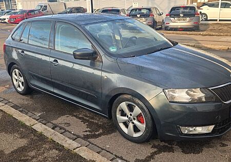 Skoda Rapid 1.6 TDI Ambition Spaceback Ambition