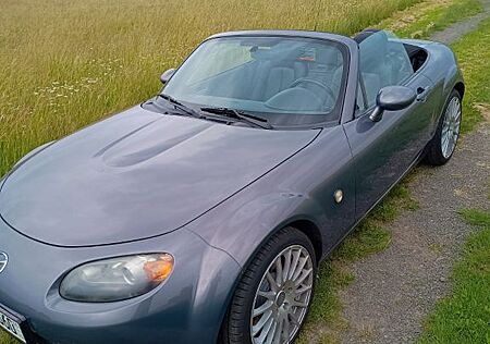 Mazda MX-5 Emotion 1.8 MZR Emotion TÜV neu für 5100