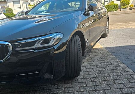 BMW 530i HuD, Laser, HiFi, Garantie