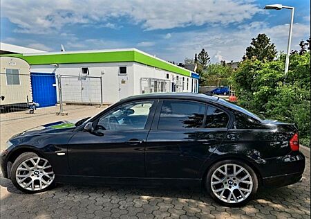 BMW 320d -