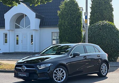 Mercedes-Benz A 180 *SERVICE NEU*WIDESCREEN*SEHR GEPFLEGT*
