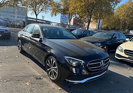 Mercedes-Benz E 220 d Autom.Wiedscreen*Navi*Rückwärtstk