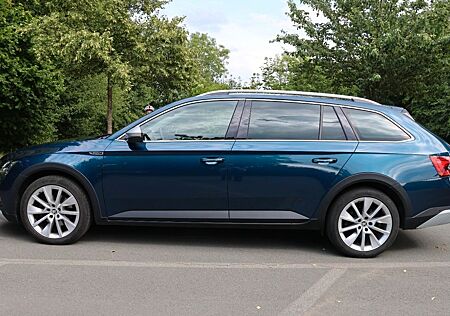 Skoda Superb 2.0 TDI SCR 147kW DSG 4x4 SCOUT COMBI...