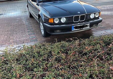 BMW 735