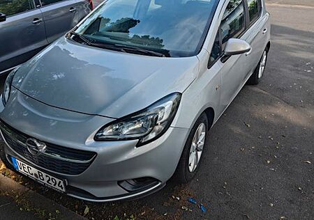 Opel Corsa 1.4 E in gepflegtem Zustand / TÜV neu