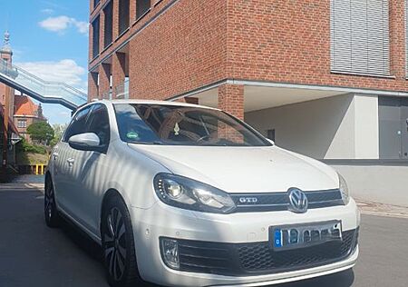 VW Golf Volkswagen 2.0 TDI GTD GTD