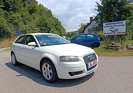 Audi A3 1.6 Attraction, TÜV04/27, SHZ, KLIMA, 176TKM