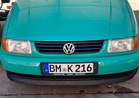 VW Polo Volkswagen 1.0 Standard
