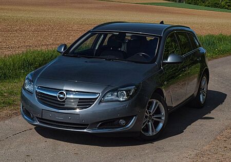 Opel Insignia 2.0CDTI Allrad/ACC/Leder/AHK