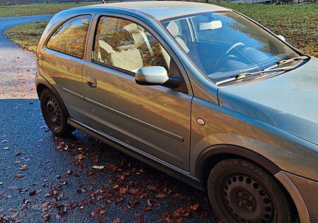 Opel Corsa TÜV neu Klima