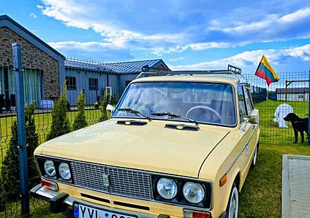 Lada 1200 21063