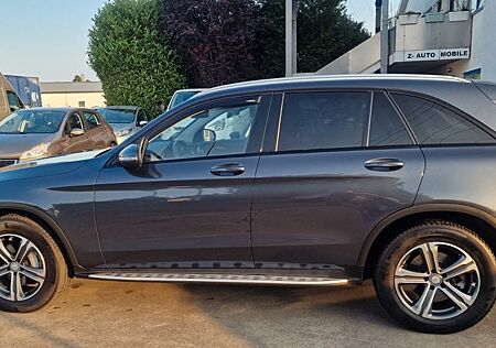 Mercedes-Benz GLC 250 d 4Matic -NAVI-PDC-AHK-