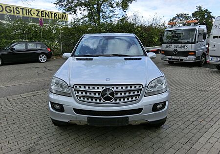 Mercedes-Benz ML 350 AMG-Paket