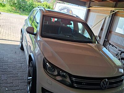 Volkswagen Tiguan 2.0 TDI 130kW DSG 4MOT BMT Sport & St...