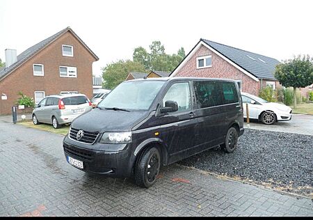 VW T5 Multivan Volkswagen Startline